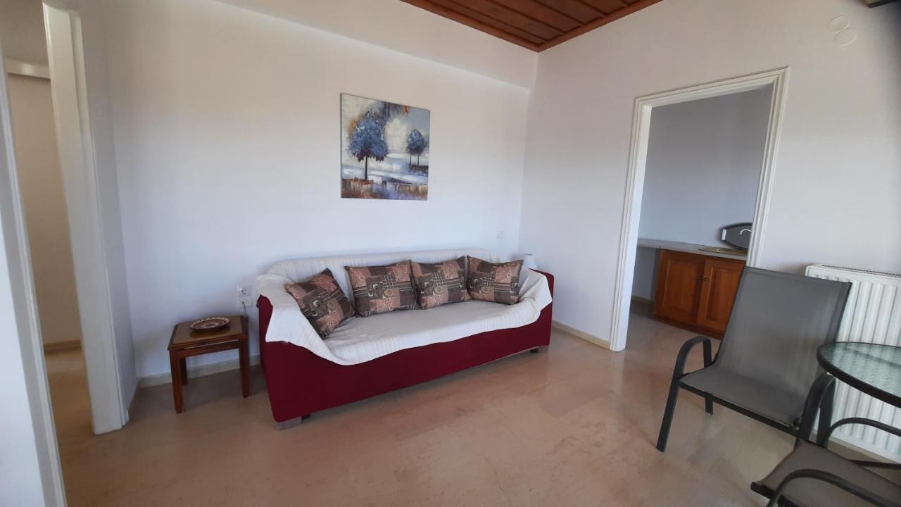 Mosxonas House Apartment Aegina Bagian luar foto